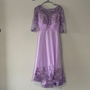 Chic Lavender Tea Length Dress with Lace Details